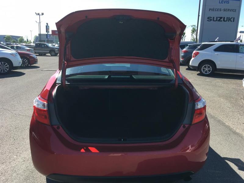 2016
Toyota
Corolla