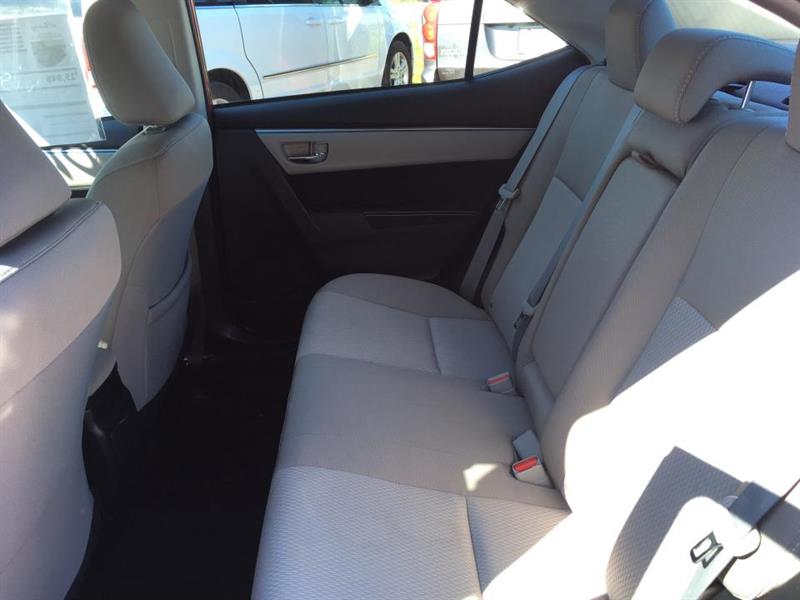 2016
Toyota
Corolla