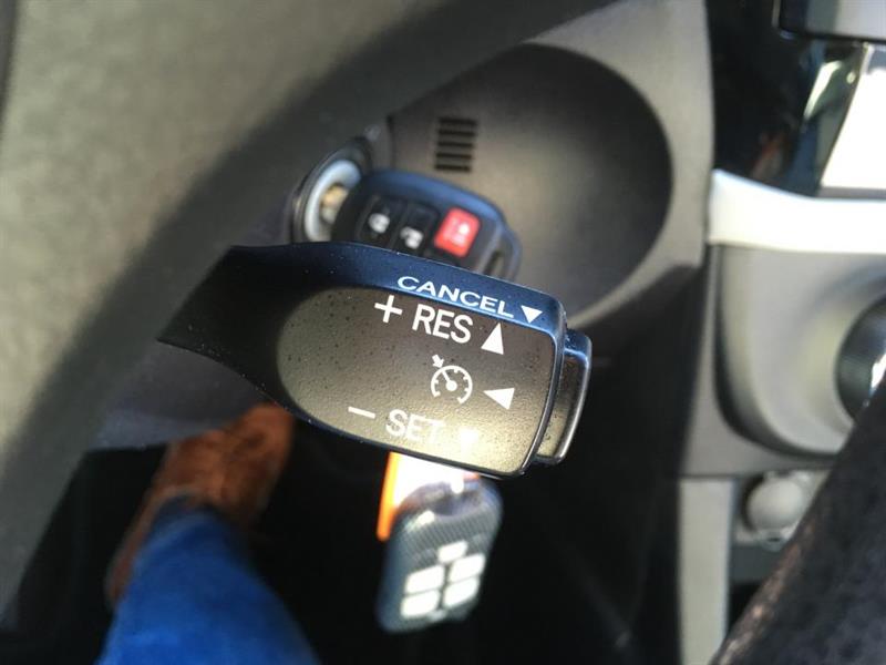 2016
Toyota
Corolla