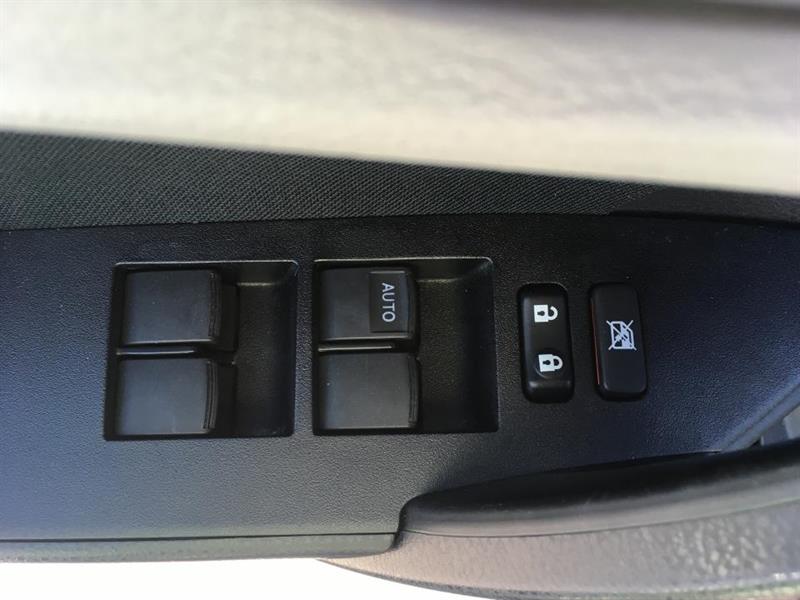 2016
Toyota
Corolla