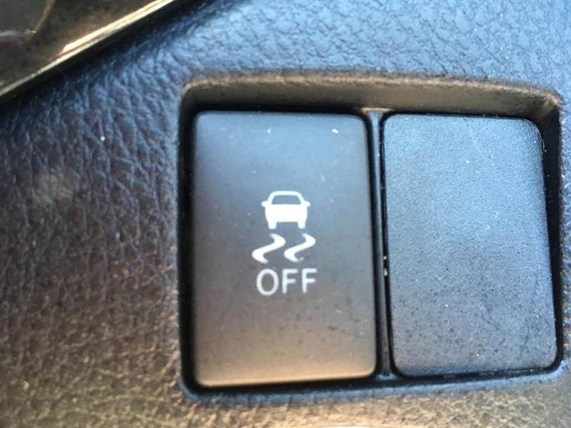 2016
Toyota
Corolla