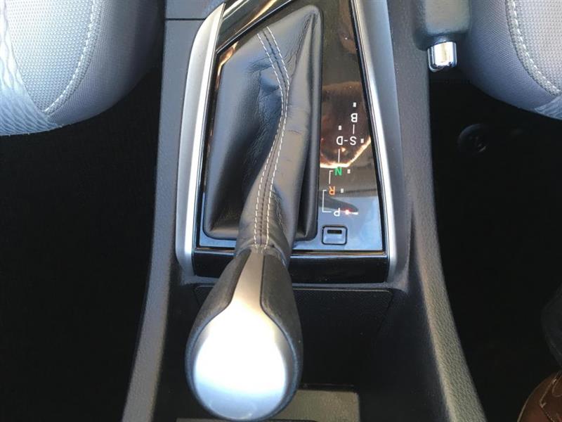 2016
Toyota
Corolla