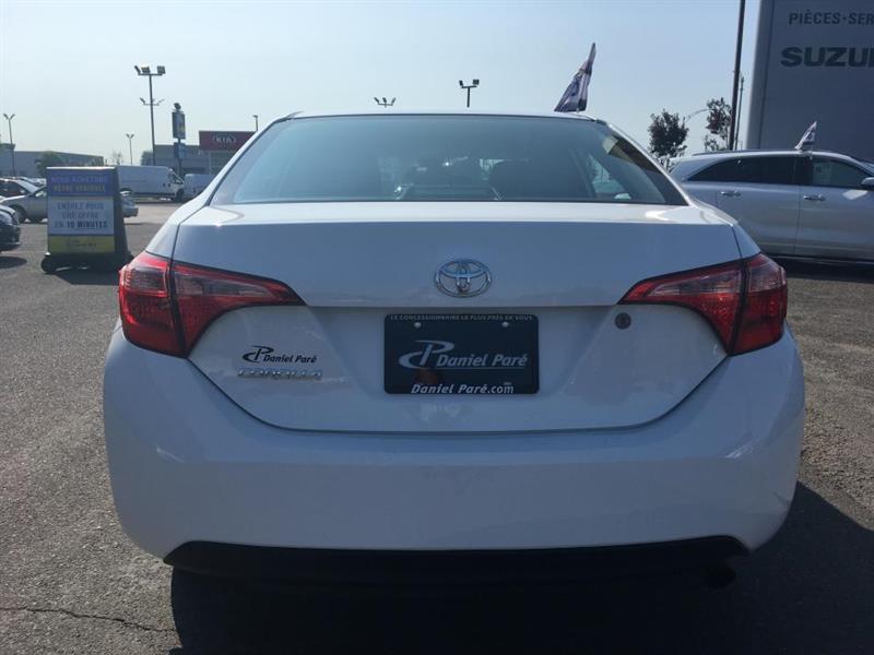 2017
Toyota
Corolla