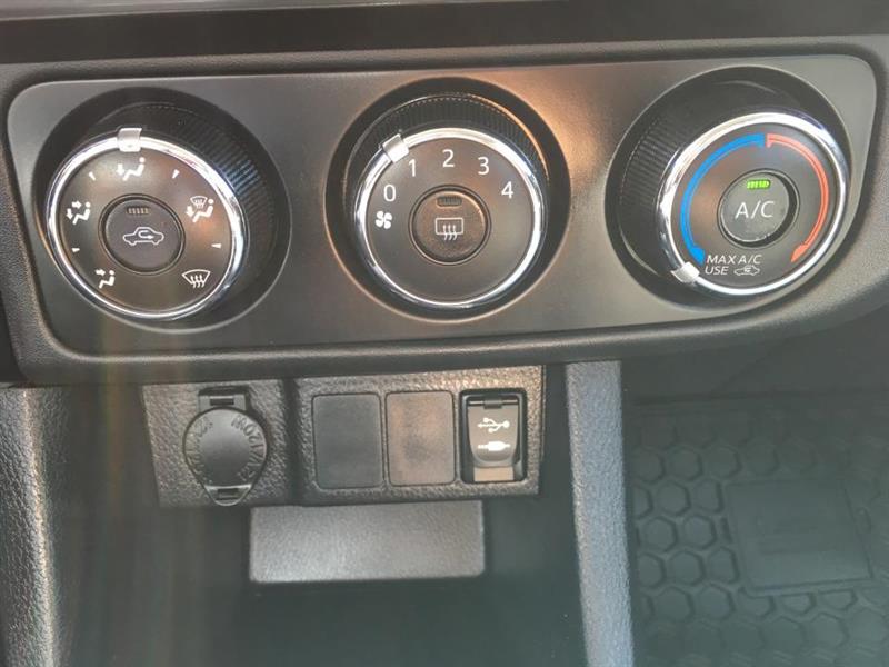 2017
Toyota
Corolla
