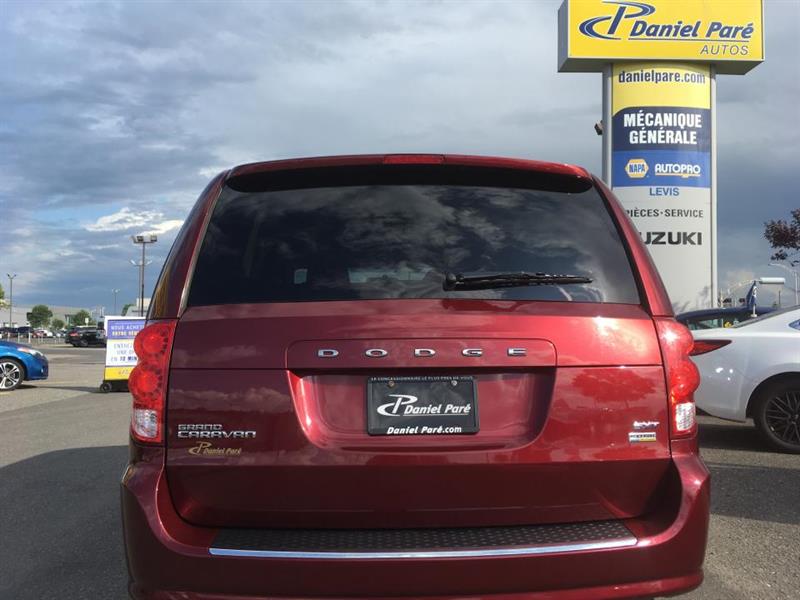 2017
Dodge
Grand Caravan