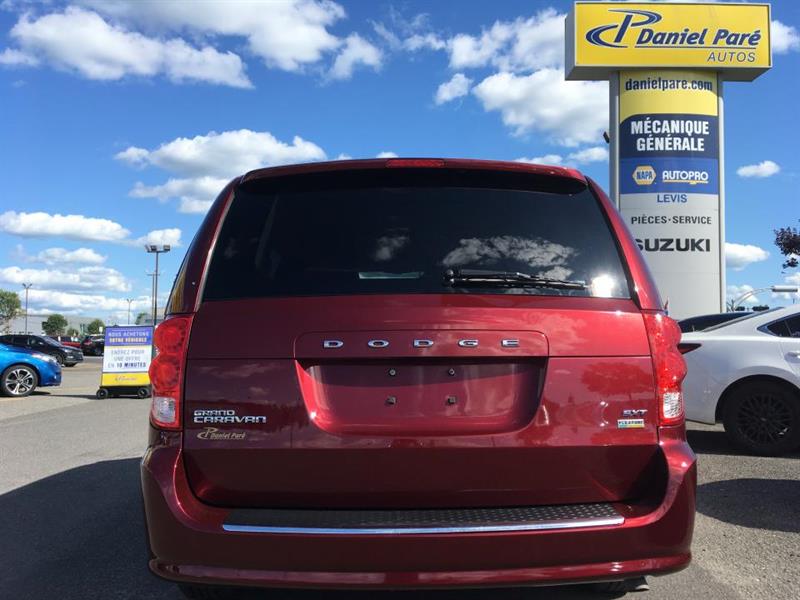 2017
Dodge
Grand Caravan
