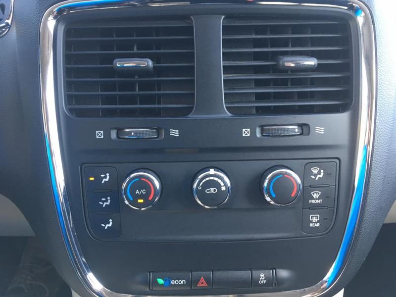 2017
Dodge
Grand Caravan