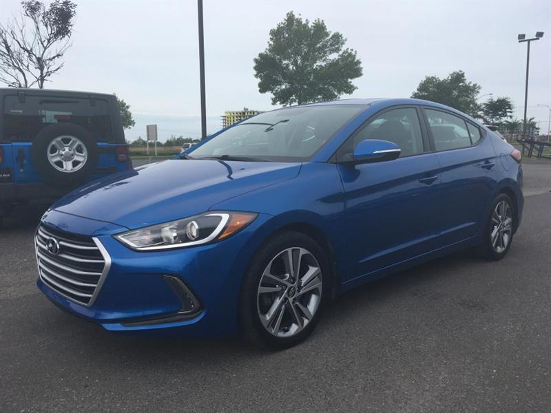 2017
Hyundai
Elantra