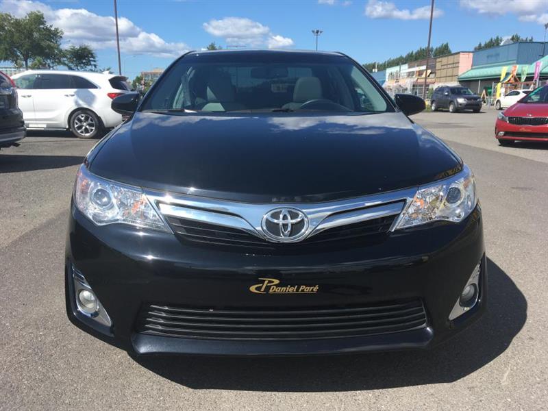 2014
Toyota
Camry