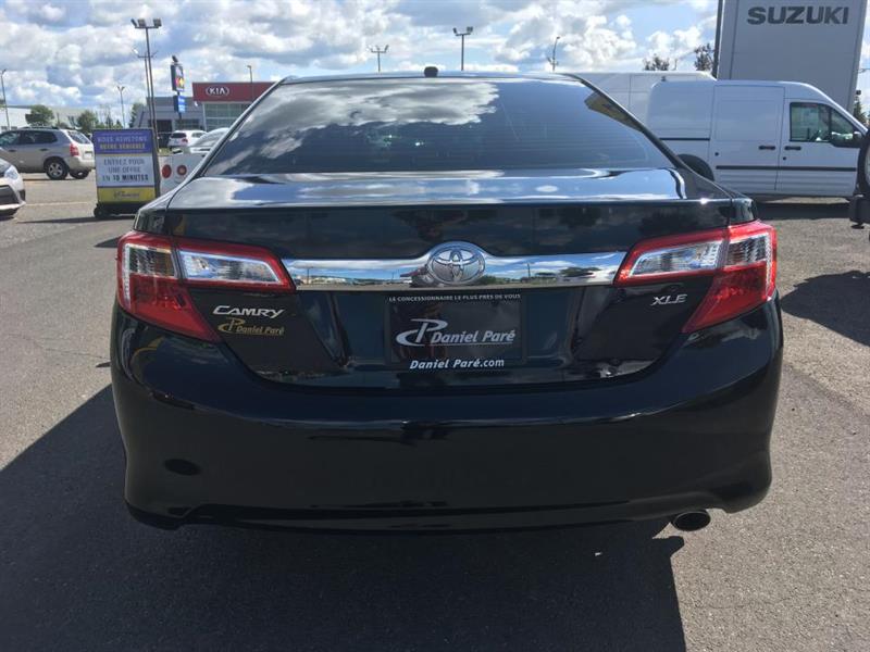 2014
Toyota
Camry