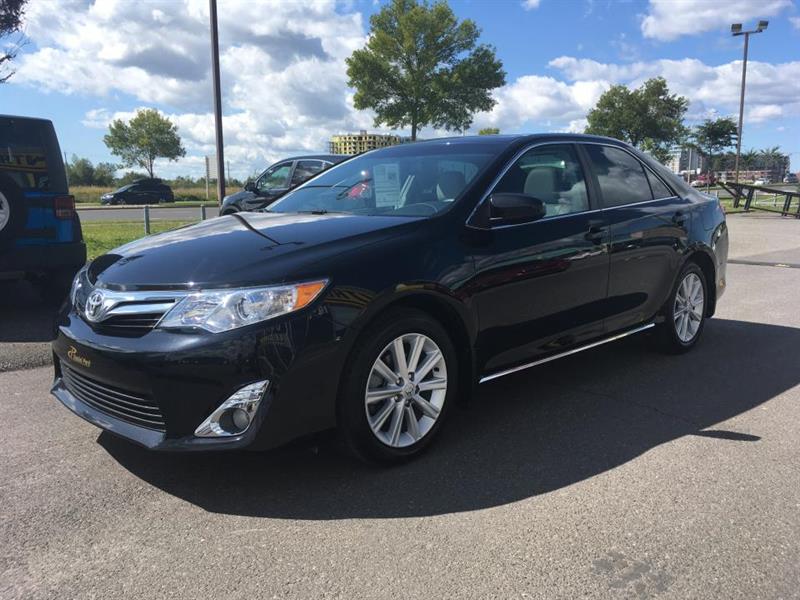 2014
Toyota
Camry