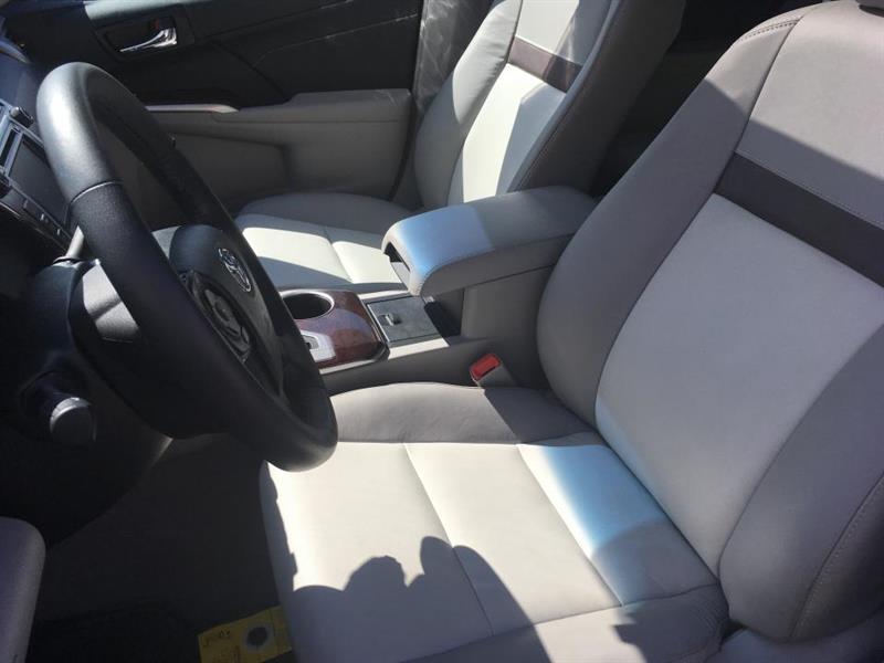2014
Toyota
Camry