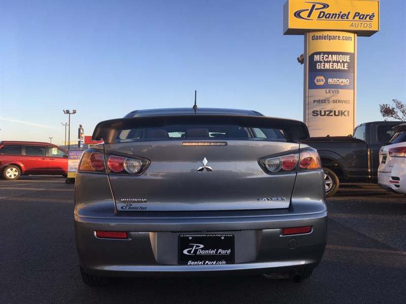 2016
Mitsubishi
Lancer