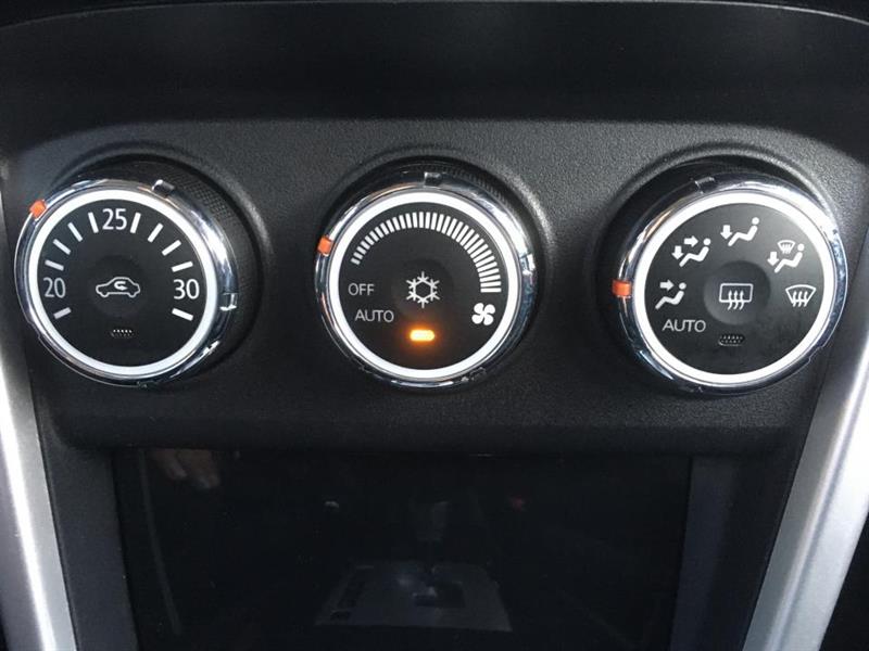 2016
Mitsubishi
Lancer