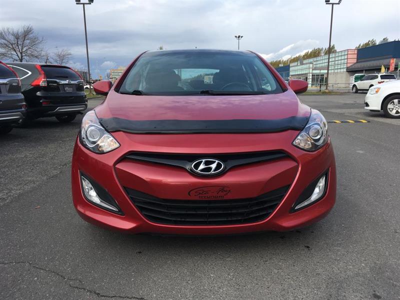 2015
Hyundai
Elantra