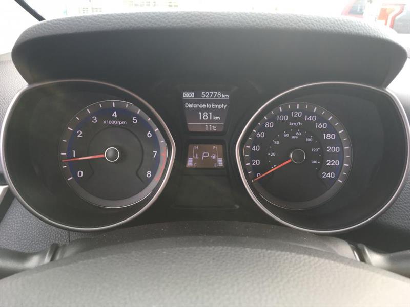 2015
Hyundai
Elantra