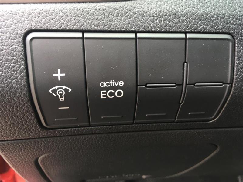 2015
Hyundai
Elantra