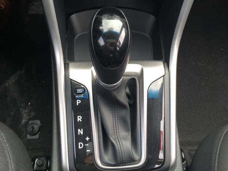 2015
Hyundai
Elantra