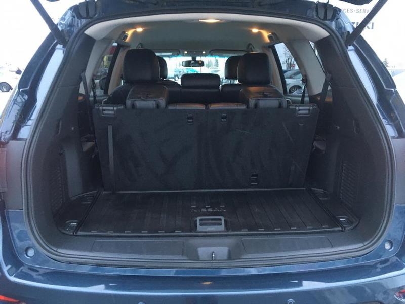 2014
Nissan
Pathfinder