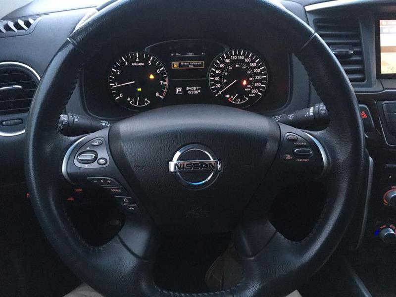 2014
Nissan
Pathfinder