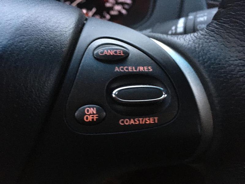 2014
Nissan
Pathfinder