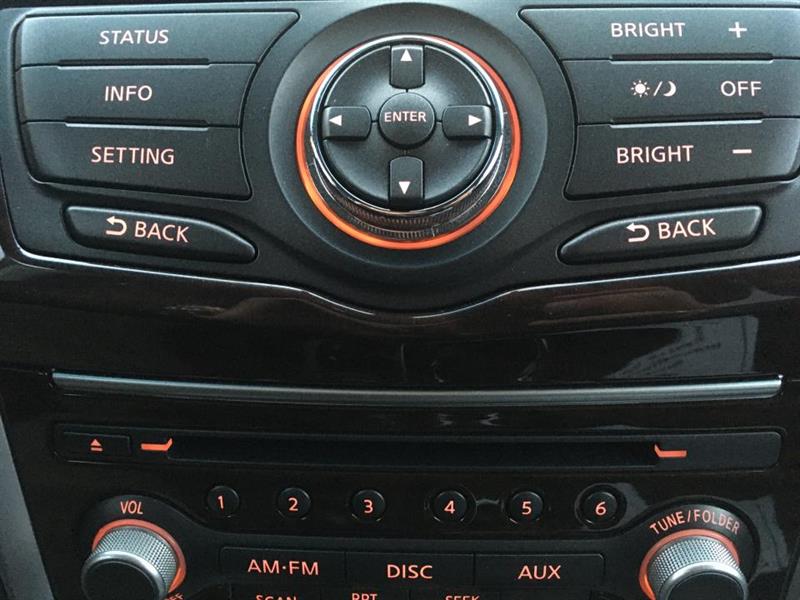 2014
Nissan
Pathfinder